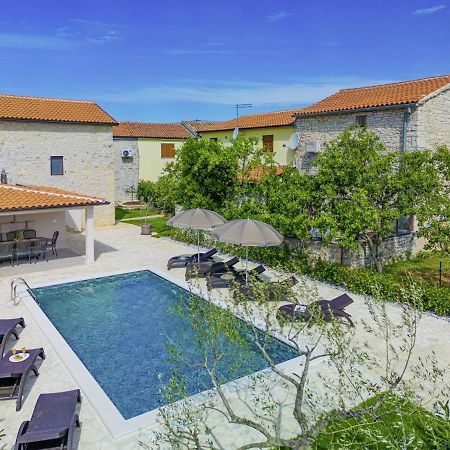 Villa Olea In Barat - Haus Fuer 6-8 Personen Kanfanar Exterior photo